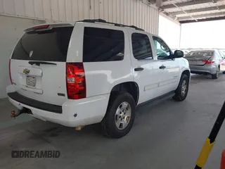 2010 Chevrolet Tahoe LS with VIN 1GNUKAE05AR172216, listed as a IAAI auction lot 42698775 with 259,416 mi miles and . Bid and sale history available at DreamBid. Image 4.