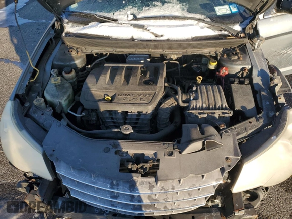 2007 Chrysler Sebring Limited z VIN 1C3LC66K17N694005, wystawiony jako Copart lot #88716325 z przebiegiem 119 558 mil mil oraz Szkody całkowita. Historia ofert i sprzedaży dostępna na DreamBid. Obrazek 13.