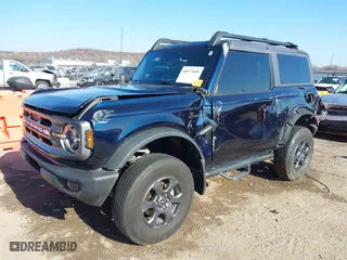 2021 Ford Bronco with VIN 1FMDE5AP1MLA69419, listed as a IAAI auction lot 40977859 with 29,733 mi miles. Bid and sale history available at carsss.com. Image 2.