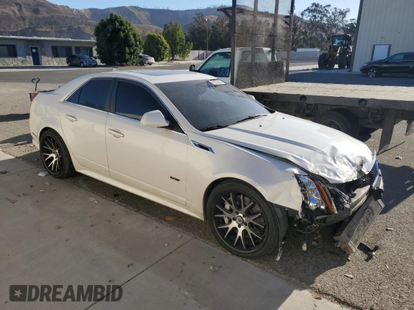2012 Cadillac CTS-V z VIN 1G6DV5EP7C0119063, wystawiony jako Copart lot #79530644 z przebiegiem 59 753 mil mil oraz Szkoda całkowita • Salvage title. Historia ofert i sprzedaży dostępna na DreamBid. Obrazek 4.