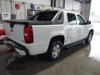 2009 Chevrolet Avalanche 2LT z VIN 3GNFK22089G289836, wystawiony jako IAAI lot #42208040 z przebiegiem 225 497 mil mil oraz . Historia ofert i sprzedaży dostępna na DreamBid. Obrazek 4.