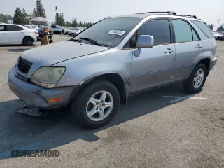 2001 Lexus RX 300 with VIN JTJGF10U110106266, listed as a Copart auction lot 71584334 with 245,561 mi miles and Salvage Title. Bid and sale history available at carsss.com. Image 1.