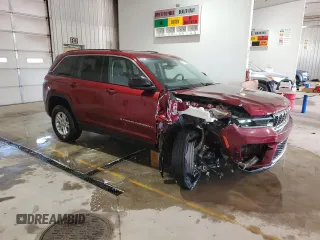2023 Jeep Grand Cherokee Laredo z VIN 1C4RJHAG1PC568930, wystawiony jako Copart lot #57451085 z przebiegiem 22 866 mil mil oraz Szkoda całkowita • Salvage title. Historia ofert i sprzedaży dostępna na DreamBid. Obrazek 4.