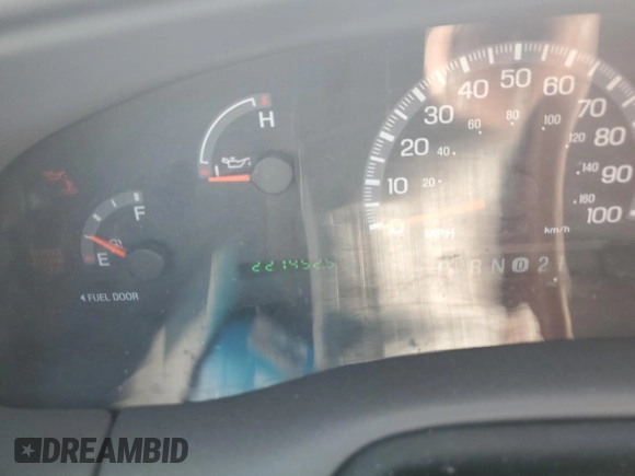 2004 Ford F-150 XL with VIN 2FTRX17W24CA52991, listed as a Copart auction lot 55853095 with 221,452 mi miles and Salvage title. Bid and sale history available at DreamBid. Image 9.