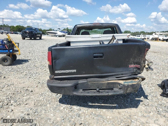 2003 GMC Sonoma SLS with VIN 1GTCS19X038150967, listed as a Copart auction lot 72493844 with NaN miles and Salvage Title. Bid and sale history available at carsss.com. Image 6.