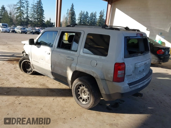 2015 Jeep Patriot Limited with VIN 1C4NJRCB9FD177233, listed as a IAAI auction lot 41443612 with 149,096 mi miles and . Bid and sale history available at DreamBid. Image 3.