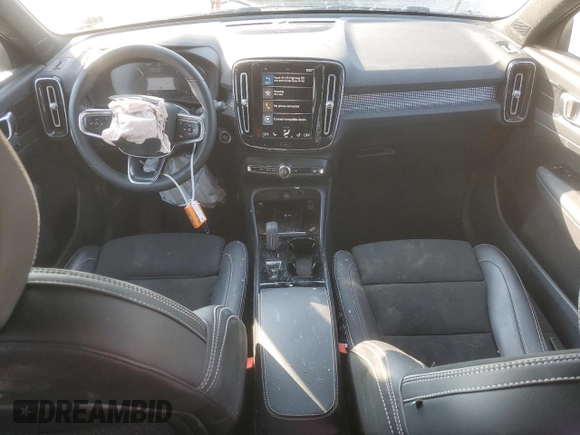 2022 Volvo XC40 R-Design с VIN YV4162UM0N2667557, выставлен на аукционе Copart как лот 60994893 с пробегом 36 185 миль миль и Списание • Salvage title. История ставок и продаж доступна на DreamBid. Изображение 8.