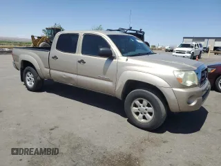 2005 Toyota Tacoma PreRunner with VIN 5TEKU72N45Z027207, listed as a Copart auction lot 53044435 with 166,084 mi miles and Clean Title. Bid and sale history available at carsss.com. Image 4.