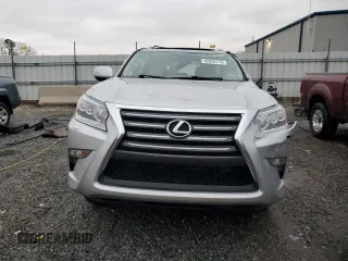 2014 Lexus GX 460 z VIN JTJBM7FX9E5071909, wystawiony jako Copart lot #42635715 z przebiegiem 118 004 mil mil oraz Nie do naprawy. Historia ofert i sprzedaży dostępna na DreamBid. Obrazek 5.