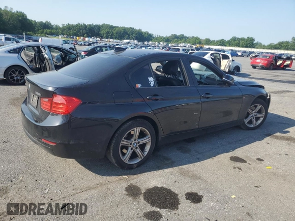 2014 BMW 3 Series 328i xDrive z VIN WBA3B5C59EF959006, wystawiony jako Copart lot #62296025 z przebiegiem Nie podano mil oraz Szkoda całkowita • Salvage title. Historia ofert i sprzedaży dostępna na DreamBid. Obrazek 3.