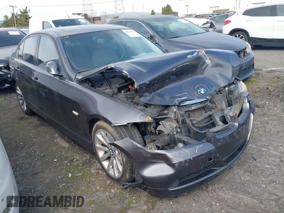 2008 BMW 3 Series 328i with VIN WBAVC53538FZ88074, listed as a IAAI auction lot 41601162 with 250,438 mi miles. Bid and sale history available at carsss.com. Image 1.