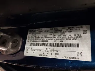 2022 Ford Escape SE z VIN 1FMCU9G69NUB98928, wystawiony jako IAAI lot #41074945 z przebiegiem 8 479 mil mil oraz . Historia ofert i sprzedaży dostępna na DreamBid. Obrazek 9.