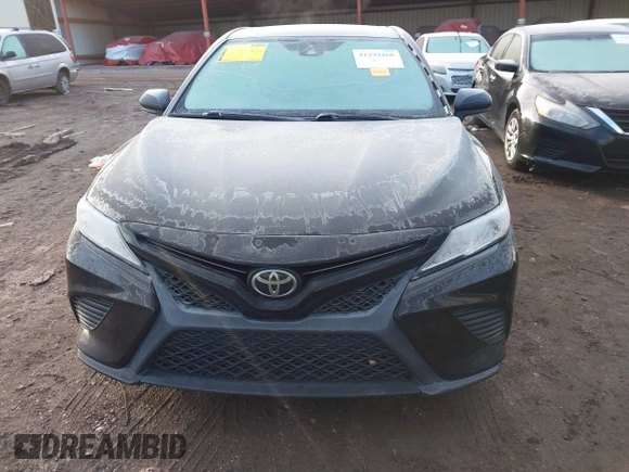2020 Toyota Camry SE z VIN 4T1G11AK3LU945597, wystawiony jako IAAI lot #41292468 z przebiegiem 116 763 mil mil oraz . Historia ofert i sprzedaży dostępna na DreamBid. Obrazek 13.