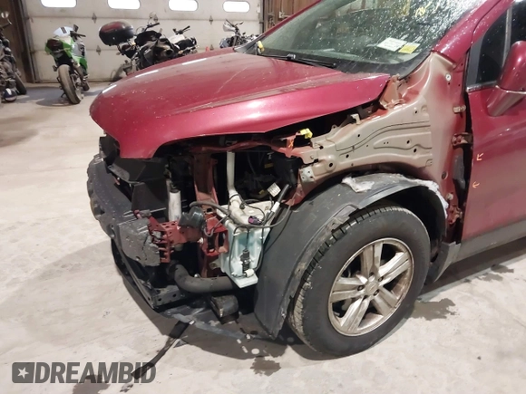 2015 Chevrolet Trax LT with VIN KL7CJLSB5FB264514, listed as a IAAI auction lot 41451749 with 68,864 mi miles. Bid and sale history available at carsss.com. Image 6.