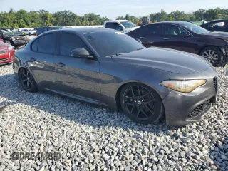 2018 Alfa Romeo Giulia Ti Sport with VIN ZARFAECN2J7597825, listed as a Copart auction lot 64125035 with 92,565 mi miles and Clean title. Bid and sale history available at DreamBid. Image 4.