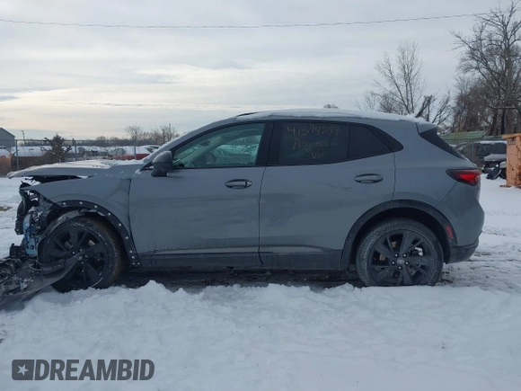2022 Buick Envision Essence with VIN LRBFZPR43ND081511, listed as a IAAI auction lot 41574279 with 35,490 mi miles. Bid and sale history available at carsss.com. Image 14.