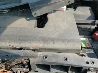 2017 Nissan Murano Platinum с VIN 5N1AZ2MG8HN158657, выставлен на аукционе Copart как лот 69295555 с пробегом 102 718 миль миль и Списание • Salvage title. История ставок и продаж доступна на DreamBid. Изображение 17.