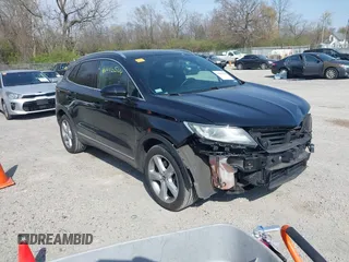 2018 Lincoln MKC Premiere with VIN 5LMCJ1D96JUL13579, listed as a IAAI auction lot 42046504 with 90,452 mi miles and . Bid and sale history available at DreamBid. Image 1.