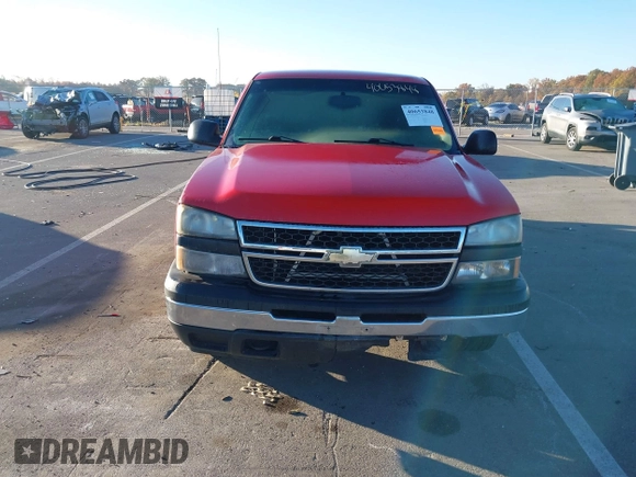 2006 Chevrolet Silverado 1500 Work Truck with VIN 1GCEC19X56Z256965, listed as a IAAI auction lot 40653848 with 254,976 mi miles. Bid and sale history available at carsss.com. Image 13.