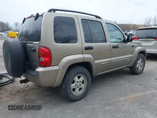 2004 Jeep Liberty Limited z VIN 1J4GL58K34W211893, wystawiony jako IAAI lot #41941287 z przebiegiem 139 985 mil mil oraz . Historia ofert i sprzedaży dostępna na DreamBid. Obrazek 4.