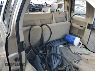 2004 Ford F-150 XLT with VIN 1FTRX12534FA33790, listed as a Copart auction lot 42551925 with 0 mi miles and Non Repairable. Bid and sale history available at carsss.com. Image 10.