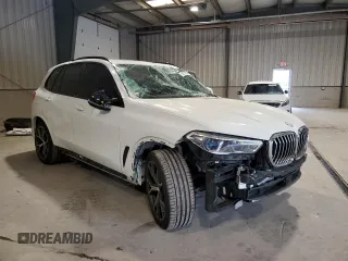 2021 BMW X5 xDrive40i z VIN 5UXCR6C01M9G56471, wystawiony jako Copart lot #57125785 z przebiegiem 41 634 mil mil oraz Szkody całkowita. Historia ofert i sprzedaży dostępna na DreamBid. Obrazek 4.