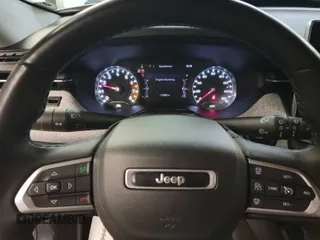 2022 Jeep Compass Latitude with VIN 3C4NJDBB1NT205930, listed as a IAAI auction lot 42801149 with 11,098 mi miles and . Bid and sale history available at DreamBid. Image 3.