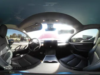 2022 Tesla Model Y Performance z VIN 7SAYGDEF0NF518740, wystawiony jako IAAI lot #41785358 z przebiegiem 50 692 mil mil oraz . Historia ofert i sprzedaży dostępna na DreamBid. Obrazek 23.