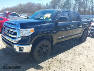 2017 Toyota Tundra 2WD SR5 with VIN 5TFEM5F12HX119209, listed as a IAAI auction lot 41807113 with 92,631 mi miles. Bid and sale history available at carsss.com. Image 18.