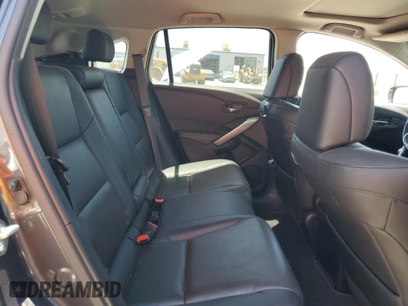 2014 Acura RDX Technology z VIN 5J8TB3H53EL015348, wystawiony jako Copart lot #59113585 z przebiegiem 171 448 mil mil oraz Szkoda całkowita • Salvage title. Historia ofert i sprzedaży dostępna na DreamBid. Obrazek 10.