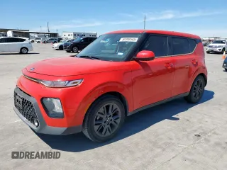 2021 Kia Soul EX with VIN KNDJ33AU2M7768705, listed as a Copart auction lot 50398565 with 35,676 mi miles and Salvage Title. Bid and sale history available at carsss.com. Image 1.