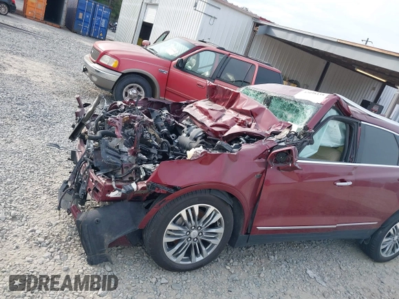 2017 Cadillac XT5 Premium Luxury AWD with VIN 1GYKNERS6HZ297417, listed as a IAAI auction lot 42098439 with 1 mi miles. Bid and sale history available at carsss.com. Image 6.