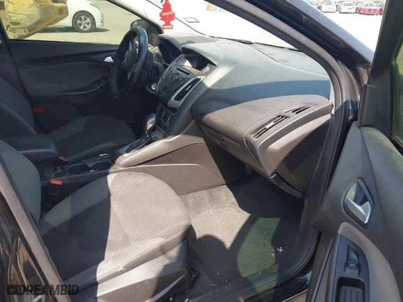 2014 Ford Focus SE with VIN 1FADP3F25EL203789, listed as a IAAI auction lot 41926190 with 202,847 mi miles. Bid and sale history available at carsss.com. Image 5.