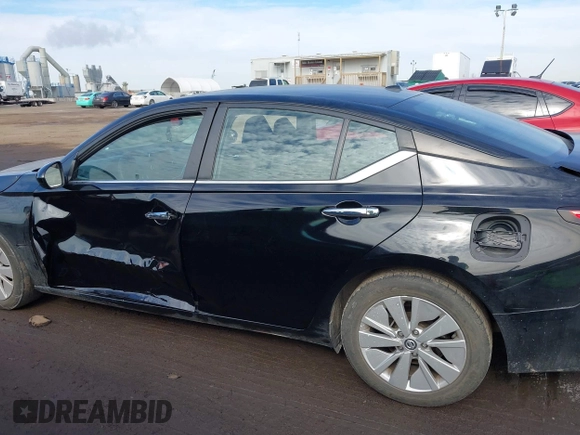 2021 Nissan Altima SV with VIN 1N4BL4DV3MN362982, listed as a IAAI auction lot 41641340 with 68,323 mi miles and . Bid and sale history available at carsss.com. Image 14.