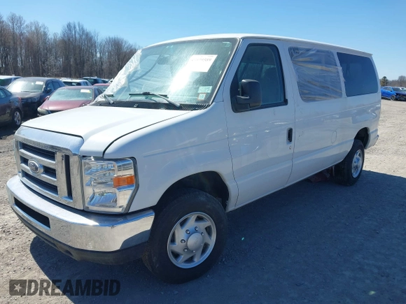 2014 Ford Econoline Passenger XL with VIN 1FBNE3BL1EDA97942, listed as a IAAI auction lot 40899589 with 60,703 mi miles. Bid and sale history available at carsss.com. Image 16.