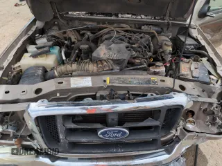 2005 Ford Ranger XL with VIN 1FTZR15E05PA27186, listed as a Copart auction lot 53549895 with 128,358 mi miles and Non repairable. Bid and sale history available at DreamBid. Image 11.