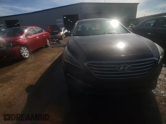 2015 Hyundai Sonata SE with VIN 5NPE24AFXFH198477, listed as a Copart auction lot 48523965 with 84,700 mi miles and Salvage Title. Bid and sale history available at DreamBid. Image 14.