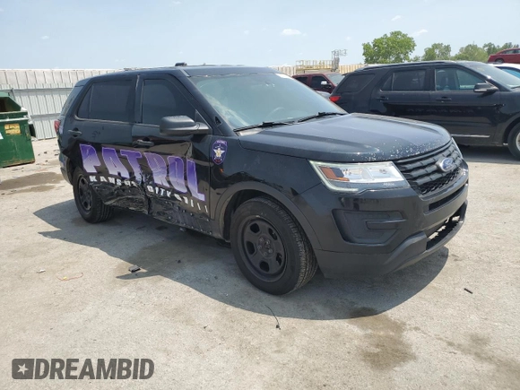 2017 Ford Police Interceptor Utility с VIN 1FM5K8AT2HGD93067, выставлен на аукционе Copart как лот 58985415 с пробегом 176 979 миль миль и Списание • Salvage title. История ставок и продаж доступна на DreamBid. Изображение 4.