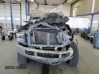 2000 Ford F-350 XL with VIN 1FTSW31F5YEC49047, listed as a Copart auction lot 71756504 with Not Provided miles and Salvage Title. Bid and sale history available at DreamBid. Image 5.