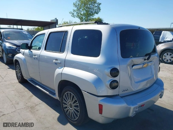 2011 Chevrolet HHR LS with VIN 3GNBAAFW1BS500727, listed as a IAAI auction lot 40520339 with NaN miles. Bid and sale history available at carsss.com. Image 3.