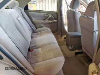 1999 Toyota Camry LE z VIN 4T1BG22K3XU392937, wystawiony jako Copart lot #57371225 z przebiegiem 187 793 mil mil oraz Szkoda całkowita • Salvage title. Historia ofert i sprzedaży dostępna na DreamBid. Obrazek 10.