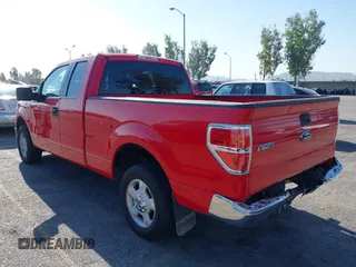 2010 Ford F-150 XL with VIN 1FTEX1C85AKB46148, listed as a IAAI auction lot 42003004 with 216,542 mi miles. Bid and sale history available at carsss.com. Image 3.