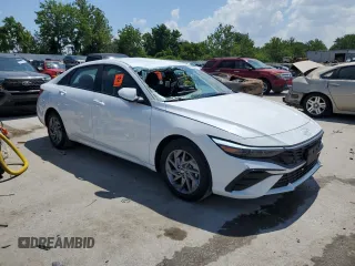 2024 Hyundai Elantra SEL with VIN KMHLM4DG4RU812211, listed as a Copart auction lot 63110035 with 3,612 mi miles and Salvage title. Bid and sale history available at DreamBid. Image 4.
