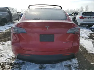 2022 Tesla Model Y Long Range with VIN 7SAYGDEE1NF458443, listed as a Copart auction lot 46497265 with 59,721 mi miles and Salvage Title. Bid and sale history available at carsss.com. Image 6.