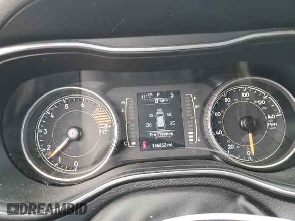 2019 Jeep Cherokee Latitude z VIN 1C4PJLCX5KD148002, wystawiony jako Copart lot #54170595 z przebiegiem 136 852 mil mil oraz Szkoda całkowita • Salvage title. Historia ofert i sprzedaży dostępna na DreamBid. Obrazek 9.