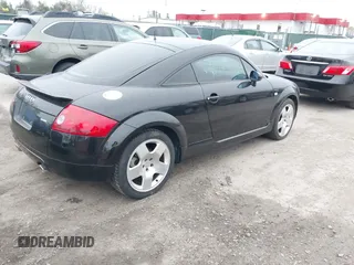 2001 Audi TT with VIN TRUWT28N911018897, listed as a IAAI auction lot 42019816 with 142,595 mi miles. Bid and sale history available at carsss.com. Image 4.