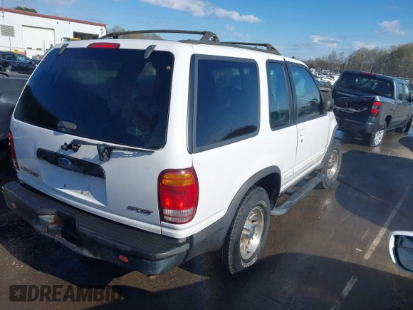 1999 Ford Explorer Sport с VIN 1FMYU22X2XUA33545, выставлен на аукционе IAAI как лот 41818348 с пробегом 130 848 миль миль и . История ставок и продаж доступна на DreamBid. Изображение 4.