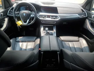 2022 BMW X5 xDrive40i z VIN 5UXCR6C06N9L01276, wystawiony jako Copart lot #58276515 z przebiegiem 28 794 mil mil oraz Szkoda całkowita • Salvage title. Historia ofert i sprzedaży dostępna na DreamBid. Obrazek 8.