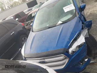 2019 Ford Escape SE z VIN 1FMCU9GD5KUA06575, wystawiony jako IAAI lot #41942726 z przebiegiem 85 290 mil mil oraz . Historia ofert i sprzedaży dostępna na DreamBid. Obrazek 12.