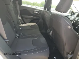2017 Jeep Cherokee Latitude z VIN 1C4PJMCB7HW546190, wystawiony jako Copart lot #58212075 z przebiegiem 62 238 mil mil oraz Szkoda całkowita • Salvage title. Historia ofert i sprzedaży dostępna na DreamBid. Obrazek 10.